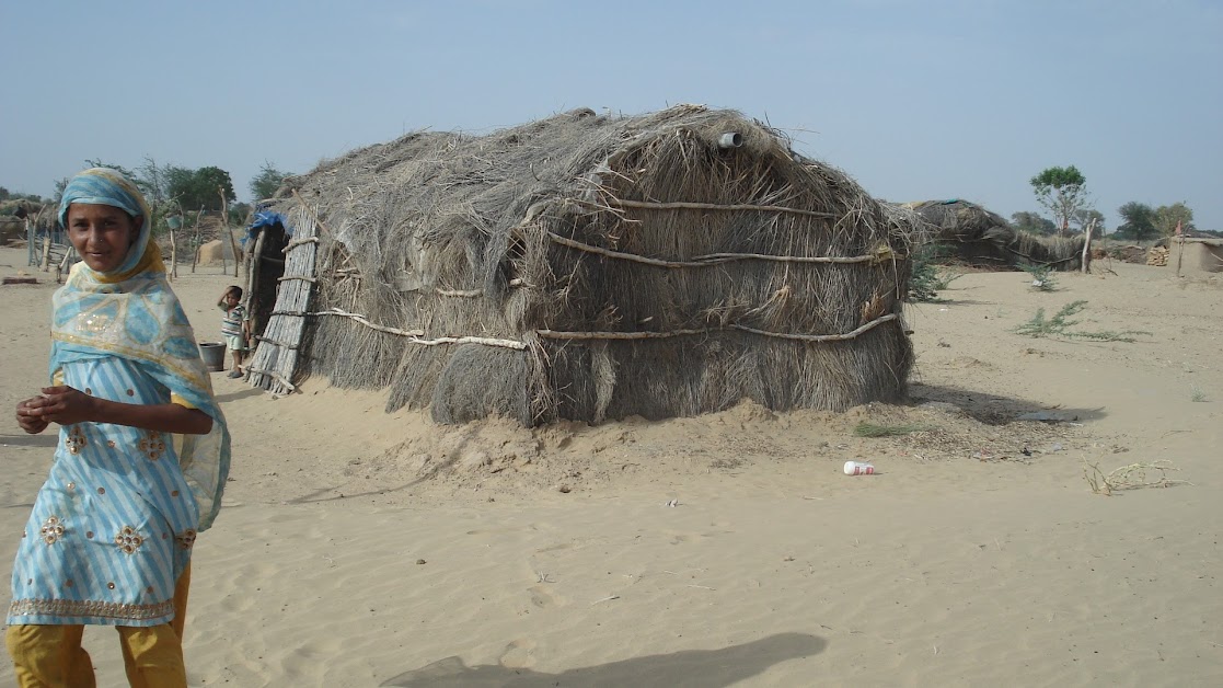 Mohangarh, Jaisalmer informal migrant settlement